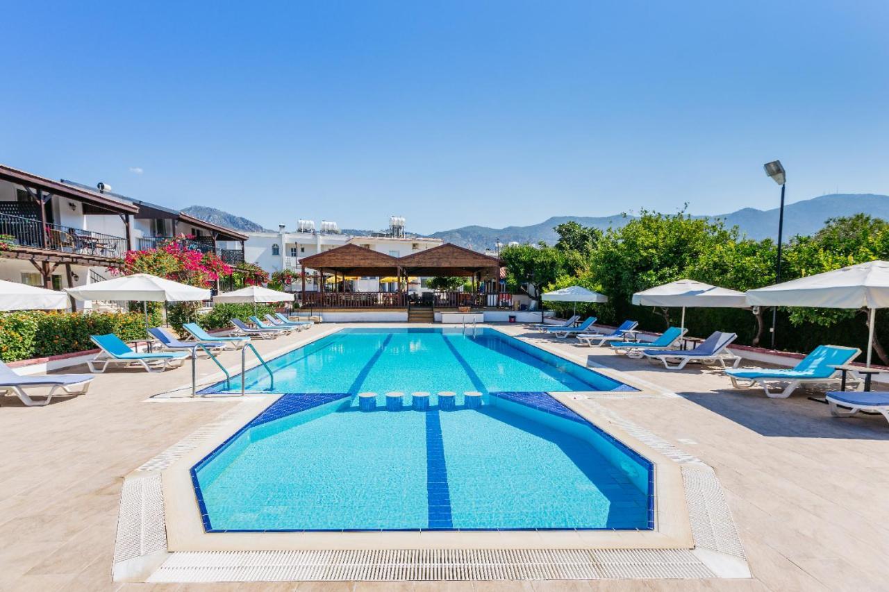 Отель Citrus Tree Gardens Karavas  Экстерьер фото